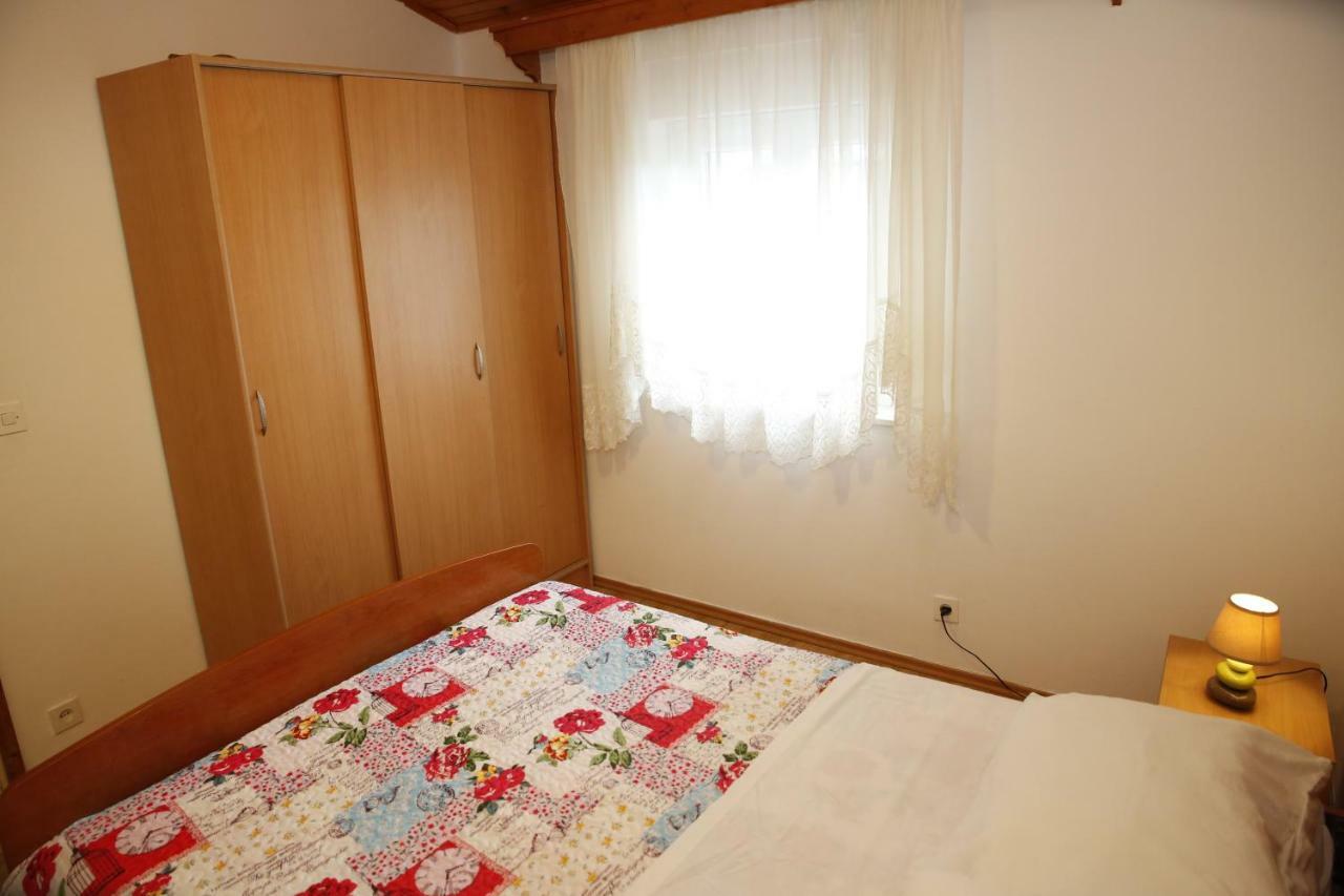 Apartment Leonora Водице Екстериор снимка